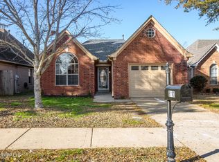 8193 Clubview Dr, Olive Branch, MS 38654