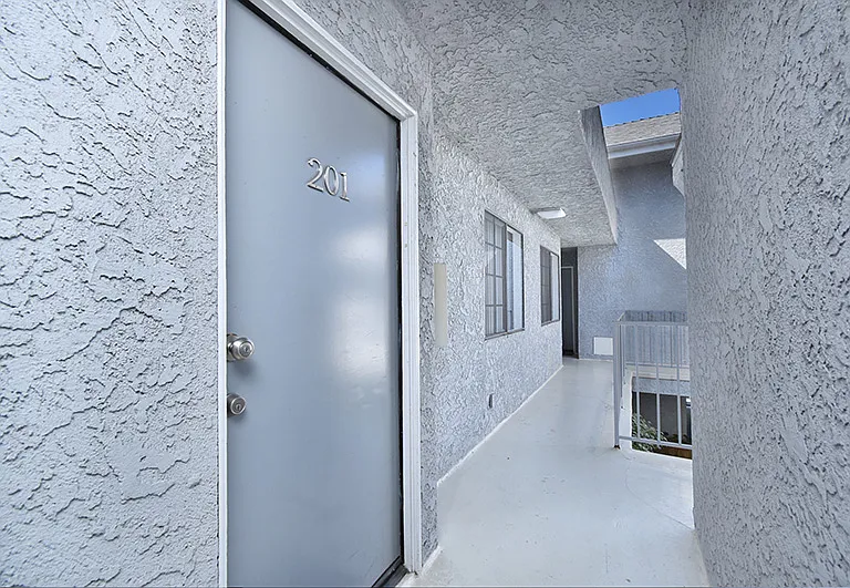 4235 Whitsett Ave #201 — Photo 3
