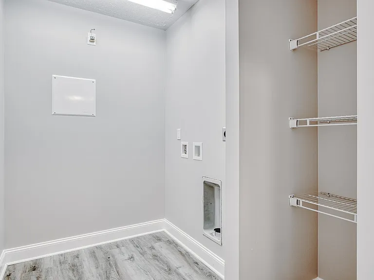 1210 Providence Blvd — Photo 17