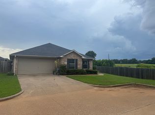 609 Hagan Rd, Whitehouse, TX 75791