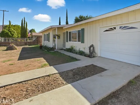 40091 Newport Rd, Hemet, CA 92543