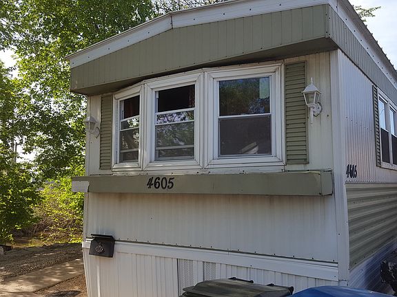 2nd image of 4605 Soffel Ter