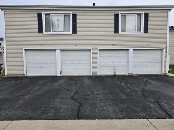 1491 Quaker Ln Unit 116-B, Prospect Heights, IL 60070