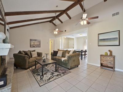 7014 Whispering Creek Dr, Austin, TX, 78736