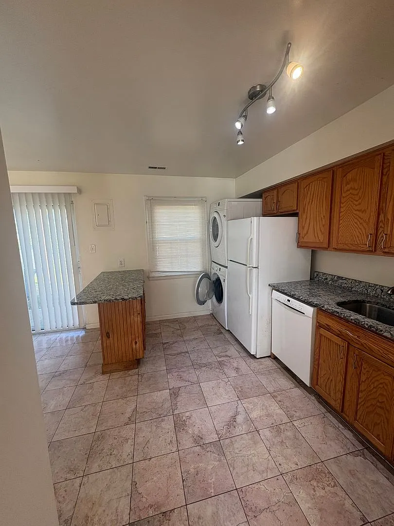 Walther Townhouses — Photo 4