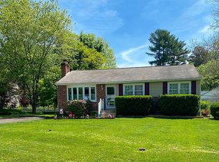 300 Denis Ln, Wallingford, PA 19086