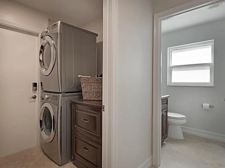 9485 Baritone Ct — Photo 20