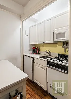 Sold by Halstead Real Estate | media 3