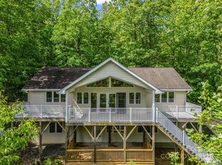 153 Old Lakey Gap Rd, Black Mountain, NC 28711