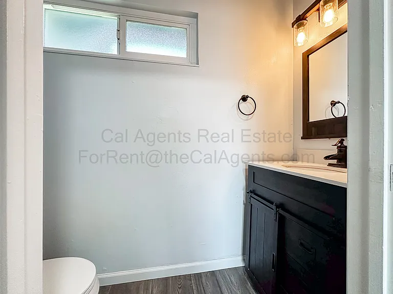 2306 D St — Photo 6