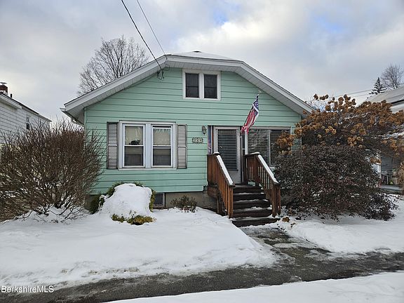 2nd image of 269 2nd St