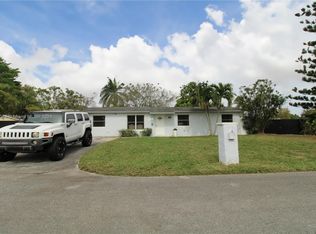 16421 SW 292nd St, Homestead, FL 33033