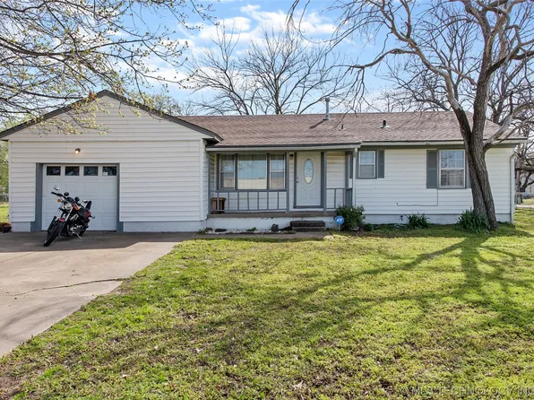 525 S Adair St, Pryor, OK 74361