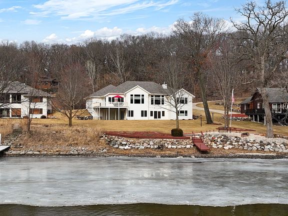 4th image of 384 E Samuelsen Dr