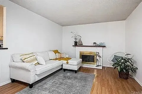 4411 Boston Way — Photo 4