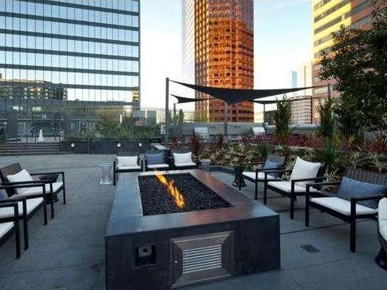 901 S Flower St #500 — Photo 8