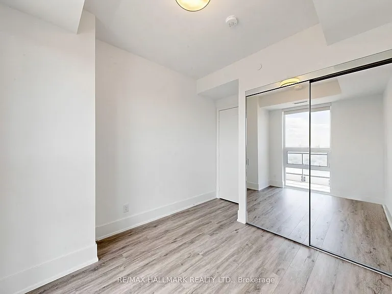 115 Denison Ave #1210 — Photo 20