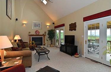 5th image of 608 Adare Ct