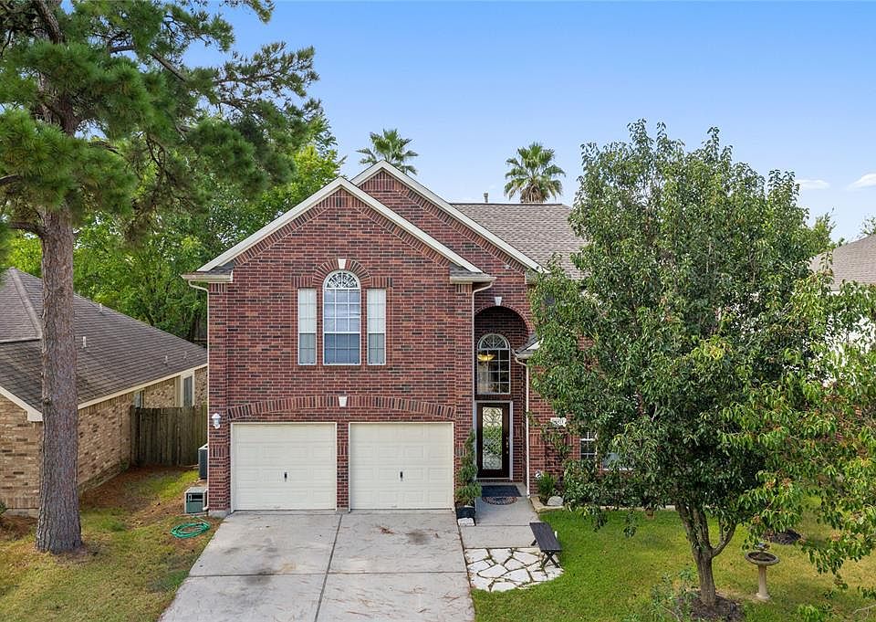 1st image of 11923 Lois Ln