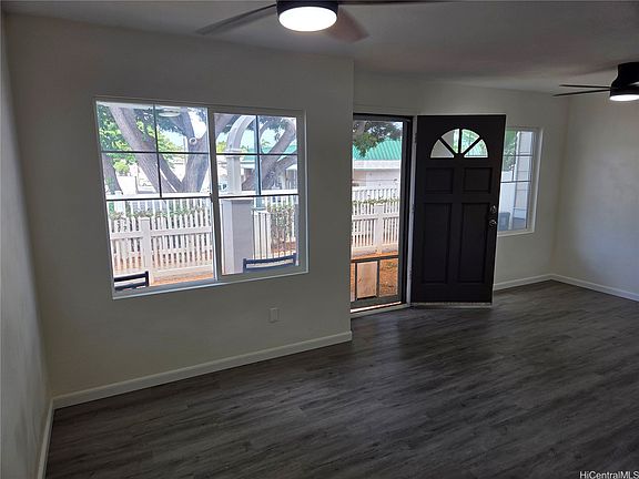 2nd image of 91-1031 Kaimalie St APT 4L5