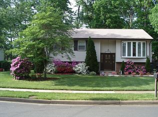 14908 Ritchie Rd, Centreville, VA 20120