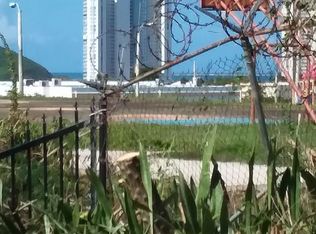 169 Santa Isidra 2 Calle 9, Fajardo, PR 00738