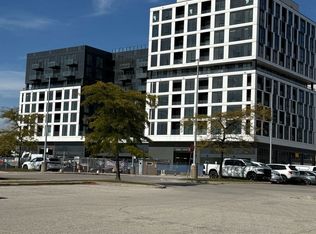 1037 The Queensway #604, Toronto, ON M8Z 6C7