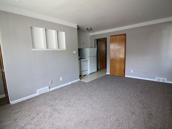 4th image of 1818 Horger St