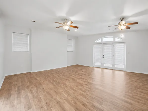 66 Pius St APT L101, Pittsburgh, PA 15203