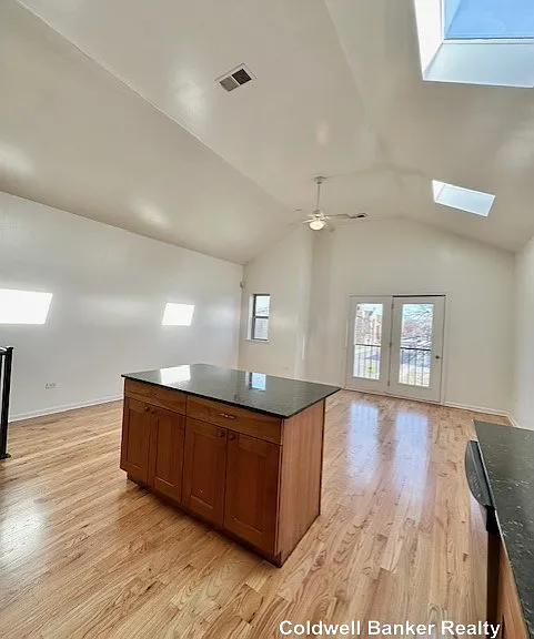 3000 W Flournoy St #3 — Photo 2