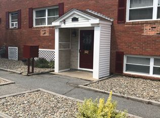 196 Stackpole St #6, Lowell, MA 01852