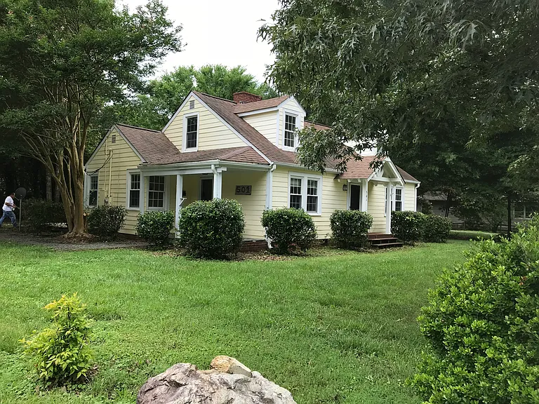 501 Hillsborough Rd — Photo 16