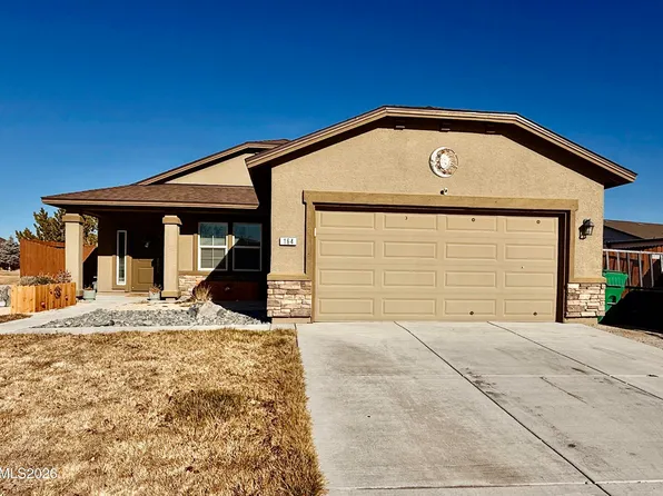 164 Royal Oaks Dr, Fernley, NV 89408