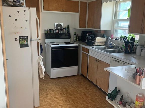4th image of 633 N Hayford Ave