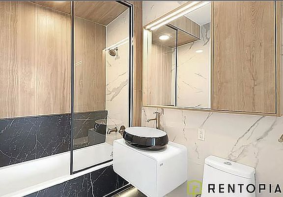 2nd image of 125 Borinquen Pl #421