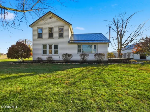 11405 Box Rd, Grand Rapids, OH 43522