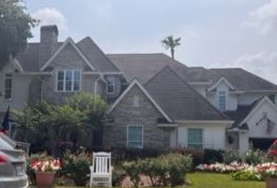 1st image of 23 Swan Isle Blvd