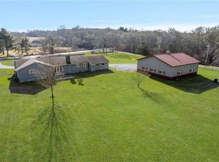 141 Peckham Rd, Little Compton, RI 02837