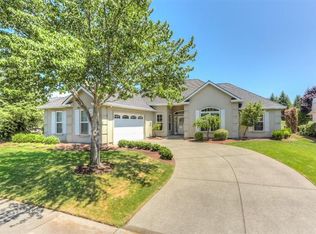 161 Keystone Way, Eagle Point, OR 97524