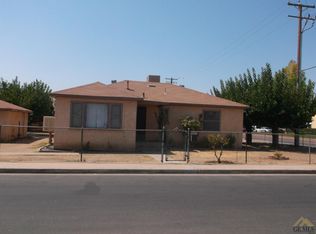707 Tucker St, Arvin, CA 93203