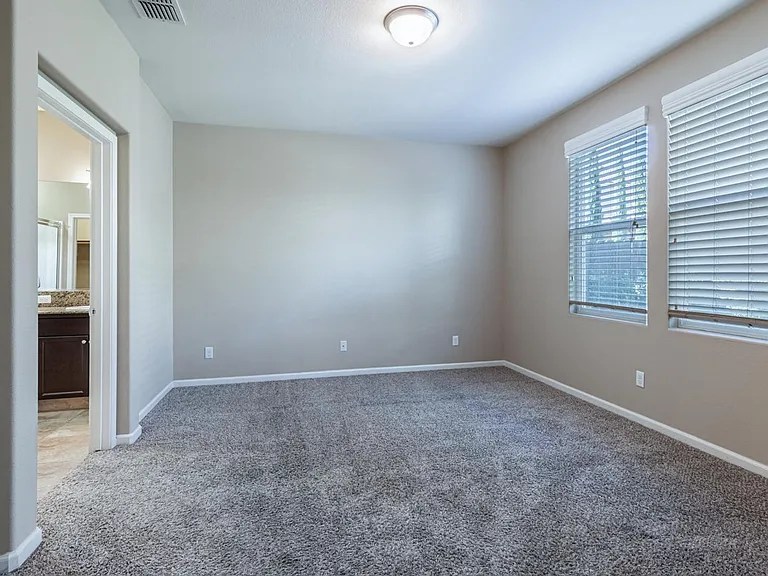 3475 Bellaire Ave — Photo 14