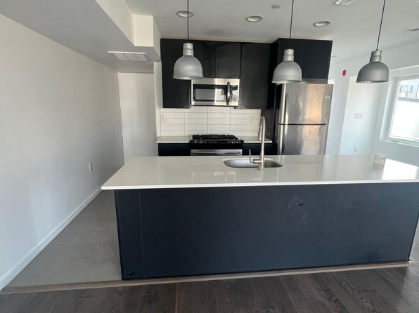1238 N 5th St APT 2