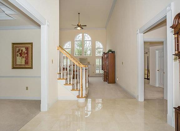 4th image of 1647 Garden Valley Dr