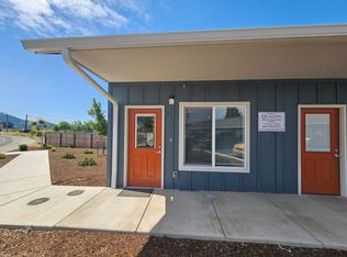 41 Suncrest Rd #1, Talent, OR 97540