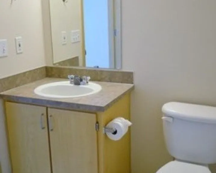 Quiet 2-Bed 2-Bath Apartments Close to WOU with Beautiful Landscaping In-Unit Washer/Dryer — Photo 43