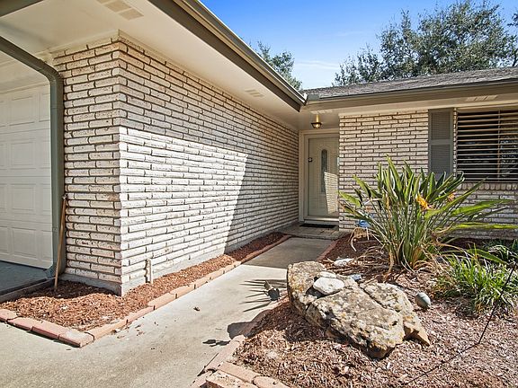 3rd image of 3337 Celon Drive