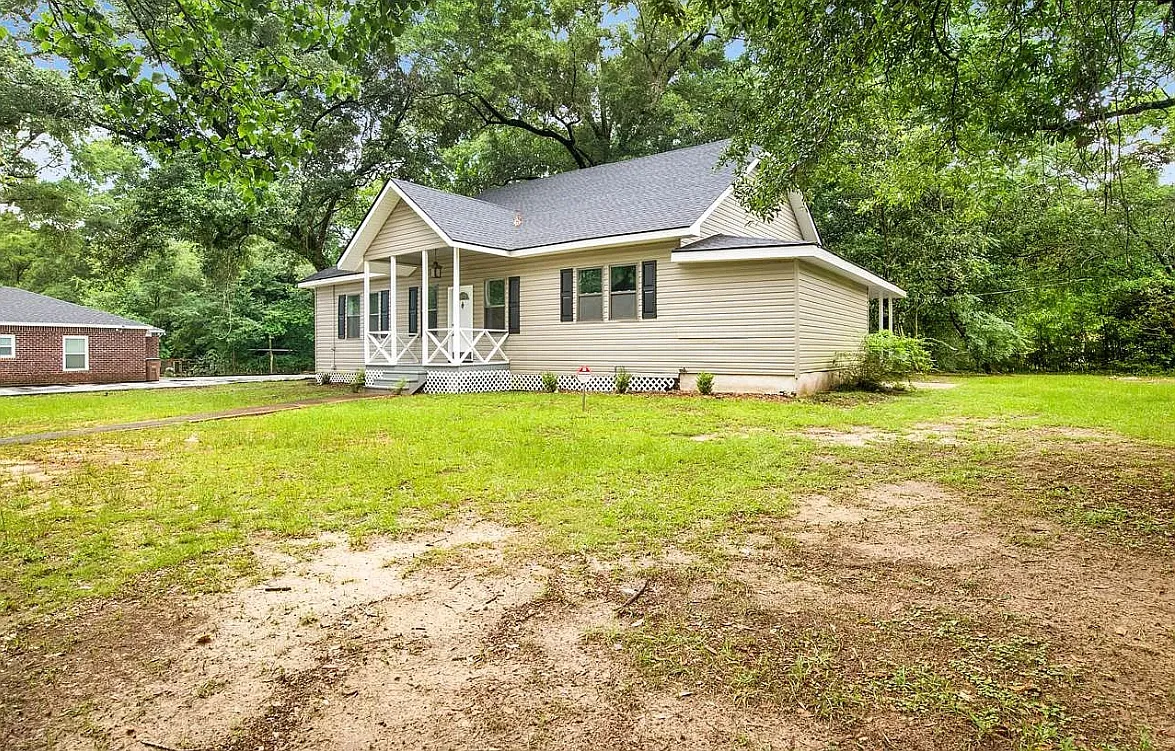 1633 Phillips Lane - 1 — Photo 4