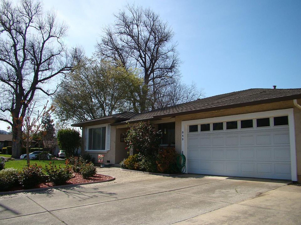 1st image of 849 Cumberland Dr