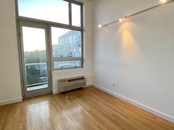 5th image of 342 Eldert St #1210