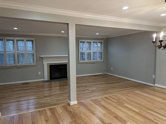 5th image of 5807 Tudor Ln
